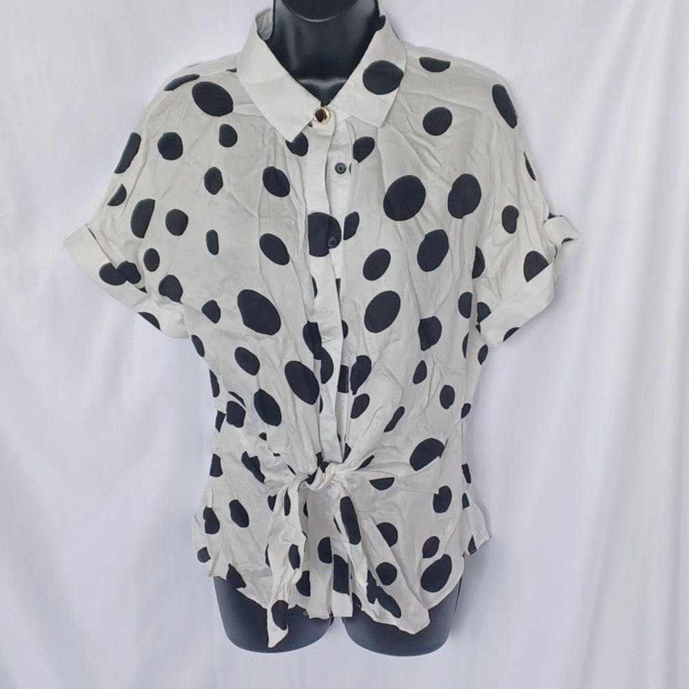 Beautiful Spanner Fitted Polka Dot Front Tie Blouse - M